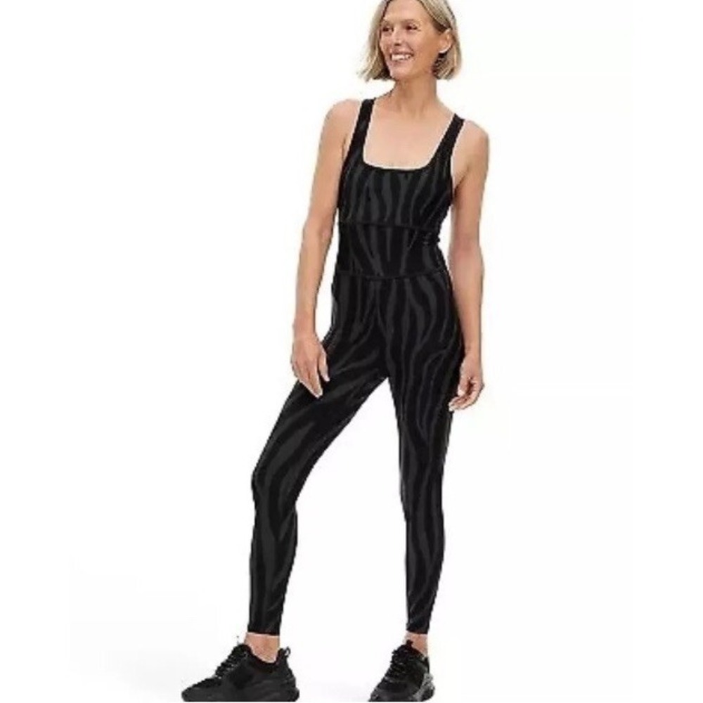 Activewear NWOT Diane Von Furstenberg DVF Racerback Zebra Bodysuit Black XS